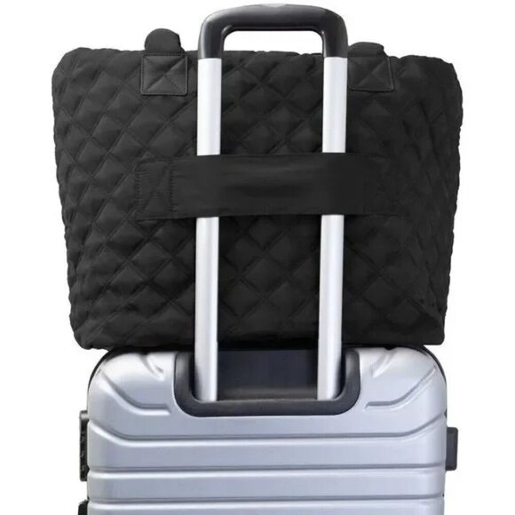 Joan & David Large 21" Quilted Nylon Zip Travel Tote Travel Bag - Black - Picture 7 of 7